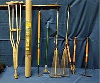 Pile Garden Tools, Crutches