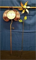 Sunflower Yard Ornament, Outdoor Thermometer