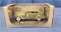 1936 Chrysler Airflow Army Truck 1:32 Collector