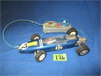 Old race car - battery controlled