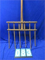 PRIMITIVE WOOD HAY FORK