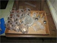 TRAY LOT -- GLASSES,SUGAR & S&P SHAKERS