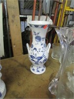 BLUE & WHITE VASE