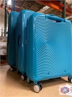 American Tourister turquoise suitcases (3)