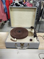 Artone PM-200 record player