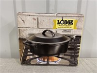 Lodge Cast Iron 2 Quart Serving Pot