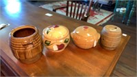 Lot of cookie jars and pottery pieces