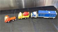 3 vintage Tonka toy trucks