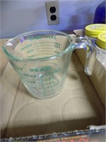 Pyrex Green print measuring cup