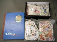 Quantity of world stamps