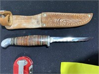 (1) ROBERSON KNIFE (1) HUSKY UTILITY KNIFE