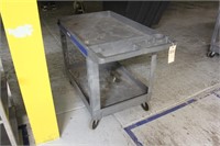 RUBBERMAID CART