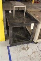 RUBBERMAID CART