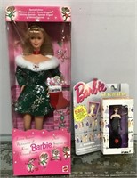 Festive Season Barbie plus Keychain - in box