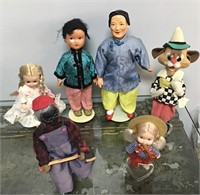 Group of vintage dolls
