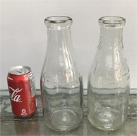 Vintage Peerless milk bottles (2)