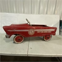 Vintage Murray Fire chief pedal car, original