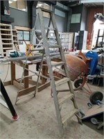 Aluminium 1.8m Stepladder