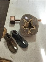 Shoe Lathes, Wooden Mallet, Geode Stone