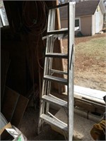 aluminum step ladder 10'