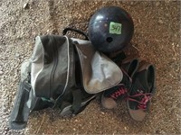 bowling ball, size 9 shoes in case