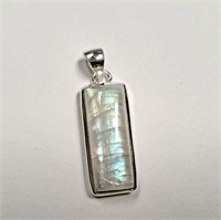 Gorgeous Sterling Silver Moonstone Pendant SJC