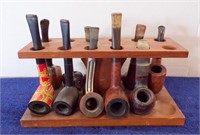 PIPE HOLDER W/ELEVEN PIPES....