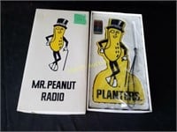 Mr. Peanut figural radio in box 1979