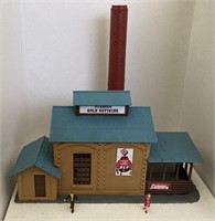 HO Scale Gold Refinery & People