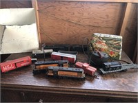 American Flyer vintage trains also comes with