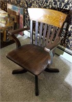 Solid Oak Swivel Office Chair