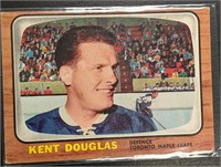 1967 O-Pee-Chee #82 Kent Douglas Hockey Card