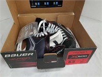 New! Hockey Skates, Size 6.5, Bauer Vapor