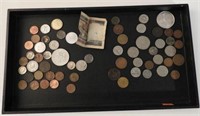 Tray lot of mostly foreign coinage and several