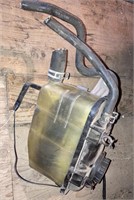 97 Ford Taurus Coolant Tank