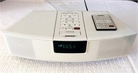 White Bose Wave Radio, AM/FM