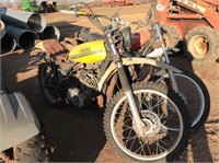 Yamaha Dirt Bike Motorcycle - No Title #