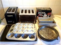 Toasters, Micro Food Processor, Pans.Lot
