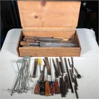 Tool Lot, Screwdrivers, Chisels, Hooks, Files