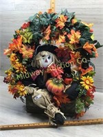 WREATH WITH BOY SCARECROW