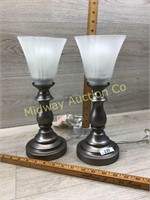 PAIR OF CHROME DRESSER LAMPS WITH WHITE GLASS SHAD