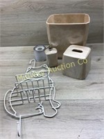 BATHROOM SET WITH WASTE BASKET AND WALL HANGER