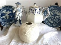 BLUE AND WHITE COLLECTION