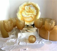 AMBER!!  (4) HORCHOW DISHES 12"W, (2) AMBER VASES