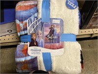 FROZEN 2 SHERPA THROW BLANKET - NICE