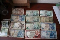 (19) Portugal Bank Notes (1960's - 1980's)