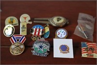 (13) Sports & Promotionals Pins