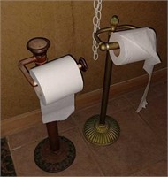 2 toilet paper holders
