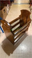 Vintage pine wood magazine rack (1337)