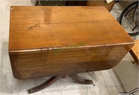 Antique mahogany dropleaf dining table, six
